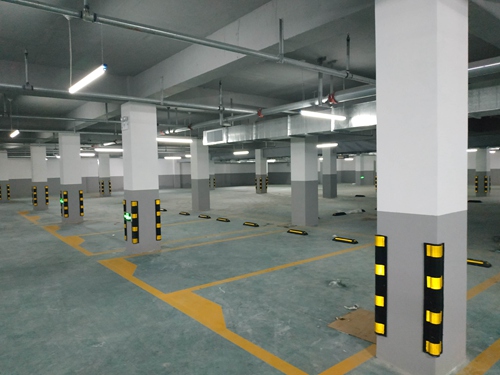 地下車(chē)庫(kù)停車(chē)位劃線(xiàn)